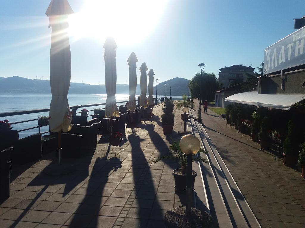 Zlatna Ribica Lägenhet Golubac Exteriör bild